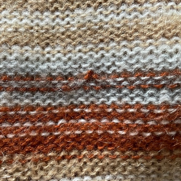 🧡 VINTAGE 70s pullover cowl neck striped sweater with flare sleeves size L - Picture 16 of 16